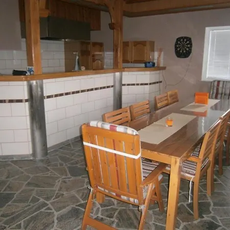 Haus Mit 4 Und Wunderschoenen Panoramablick Zum Meer Und Insel Krk Διαμέρισμα *