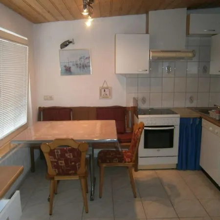 Διαμέρισμα Haus Mit 4 Und Wunderschoenen Panoramablick Zum Meer Und Insel Krk