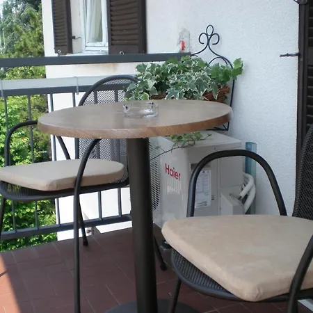 Haus Mit 4 Und Wunderschoenen Panoramablick Zum Meer Und Insel Krk Διαμέρισμα