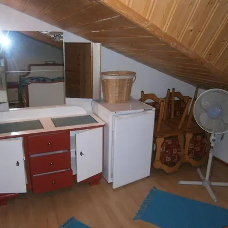 Haus Mit 4 Und Wunderschoenen Panoramablick Zum Meer Und Insel Krk Διαμέρισμα