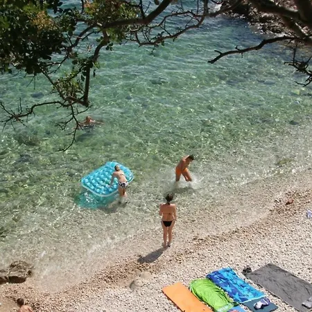 Haus Mit 4 Und Wunderschoenen Panoramablick Zum Meer Und Insel Krk