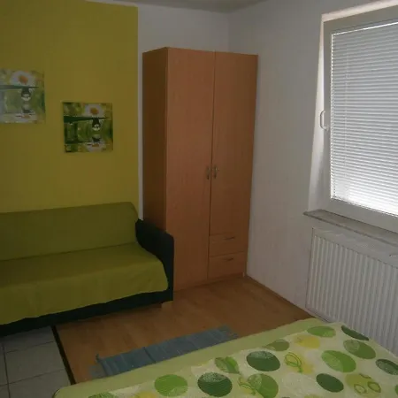 Haus Mit 4 Und Wunderschoenen Panoramablick Zum Meer Und Insel Krk Διαμέρισμα