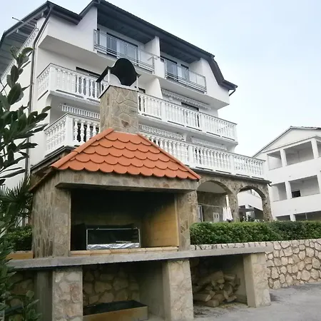 Διαμέρισμα Haus Mit 4 Und Wunderschoenen Panoramablick Zum Meer Und Insel Krk *